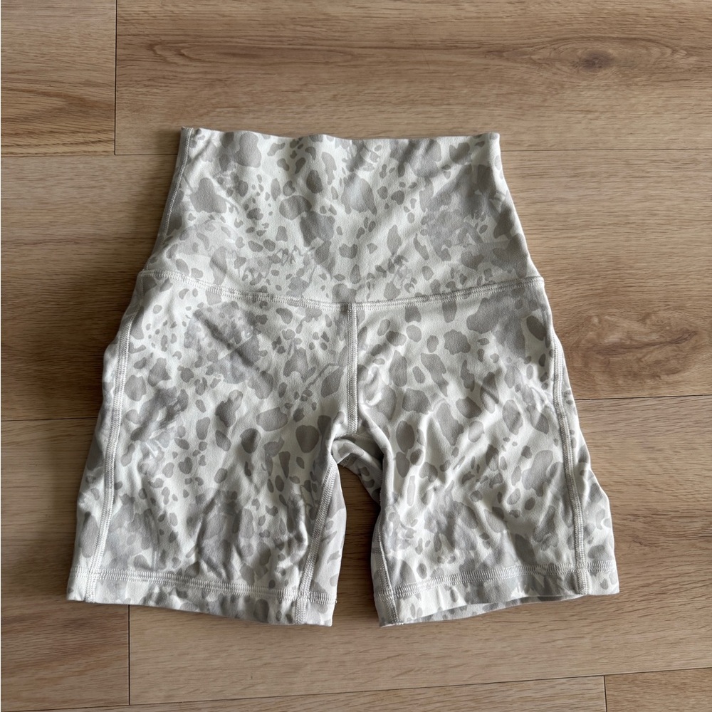Lululemon Align 4’ Shorts